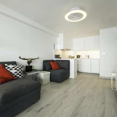 Elegante Con Vistas Frontales Al Mar En Castell-Platja d'Aro