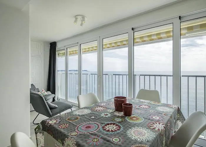 Appartement Elegante Con Vistas Frontales Al Mar En *