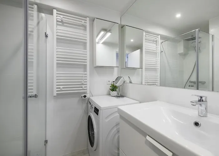 Elegante Con Vistas Frontales Al Mar En Castell-Platja d'Aro