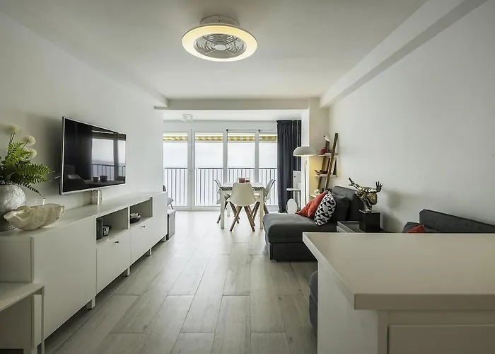 Appartement Elegante Con Vistas Frontales Al Mar En