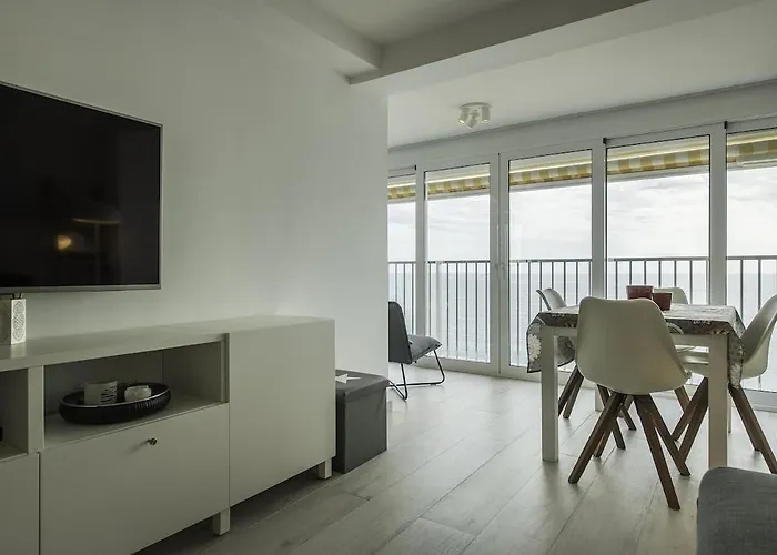 Elegante Con Vistas Frontales Al Mar En Appartement Castell-Platja d'Aro