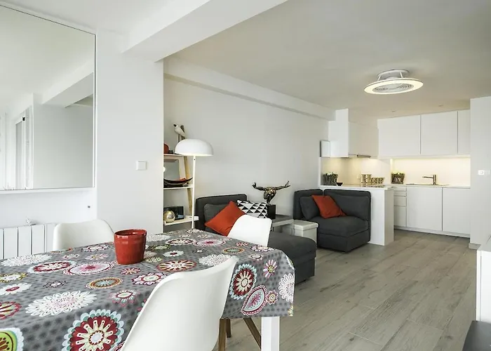 Апартаменти Elegante Con Vistas Frontales Al Mar En